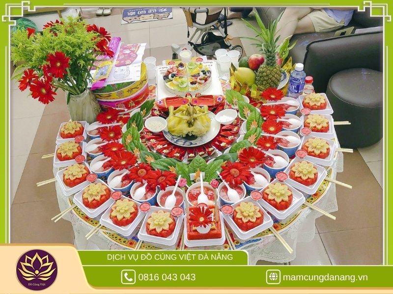 Mâm đầy tháng bé gái tông đỏ cho chị Ngọc – Sơn Trà